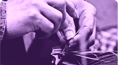 <p>Procesos manuales retrasan los plazos</p> illustration